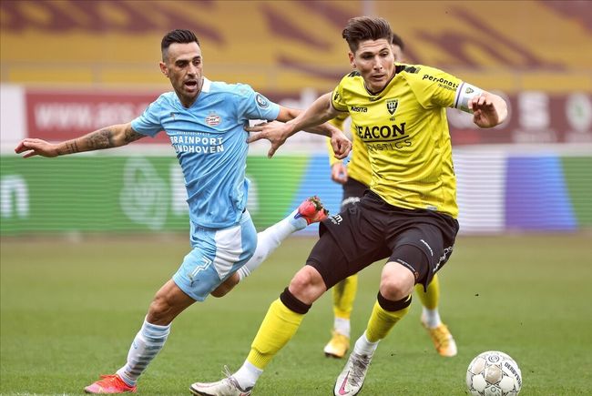 与詹姆斯私 与詹姆斯私