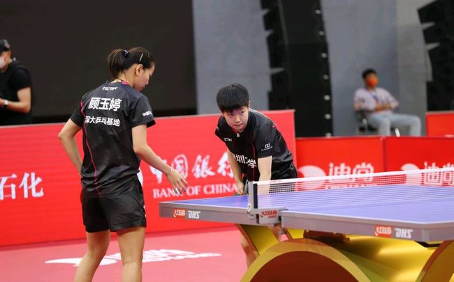 在此期间 在此期间